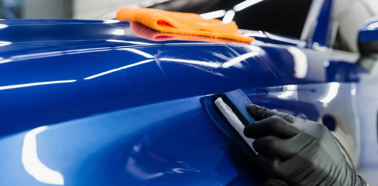Jak przygotować auto do woskowania, by uniknąć najczęstszych błędów